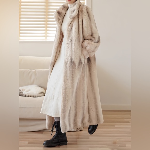 Faux Fur Full Length Coat Ivory Cream Vintage Style Collar Bridal Old Money - Picture 4 of 6